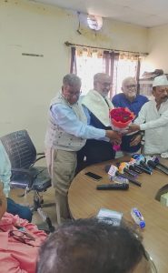 Read more about the article Gunvant Patil Elected President of Vyapari Mahasangh Nanded, Receives Warm Wishes from MP Hemant Patil